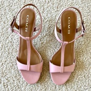 COACH Womens Pink Leather Heel Sandal, Like new, Size 10.